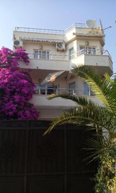 Villa Lyudmila อัตเจฮะห์ ภายนอก รูปภาพ